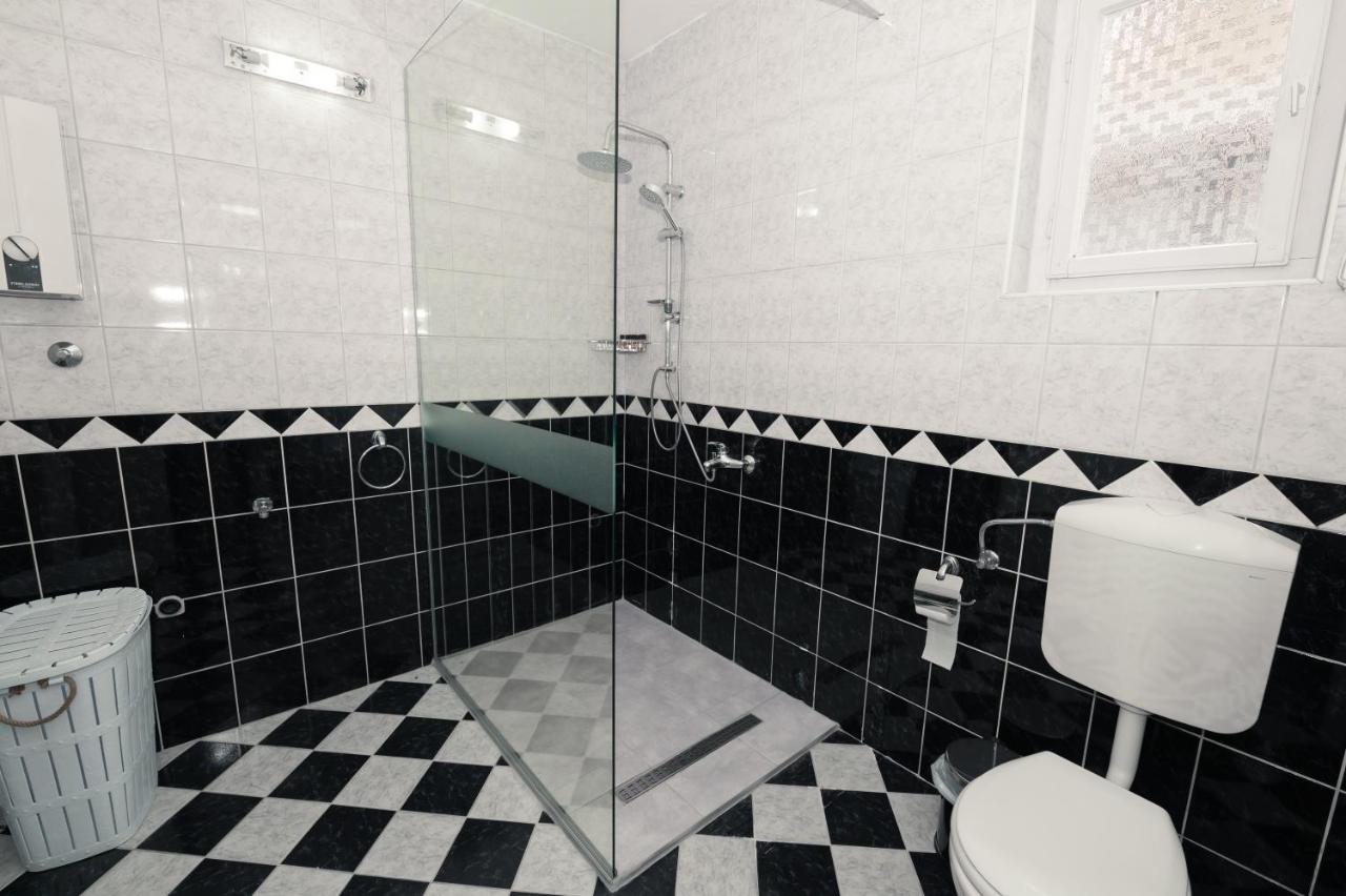 Guest House La Baja Ohrid Eksteriør bilde